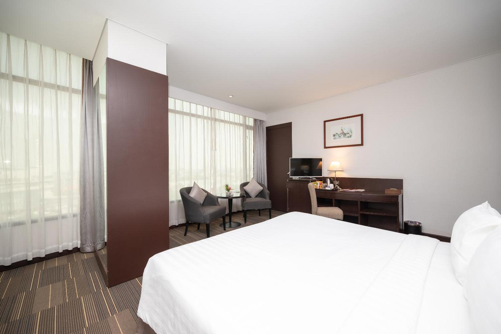Fortune Hotel Korat- Sha Plus Nakhon Ratchasima Exterior photo